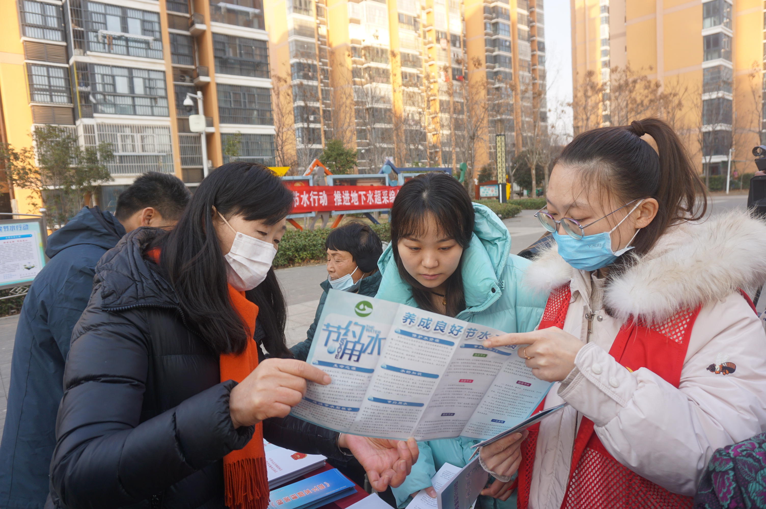 半岛淮北市开展水资源节约保护宣传进社区活